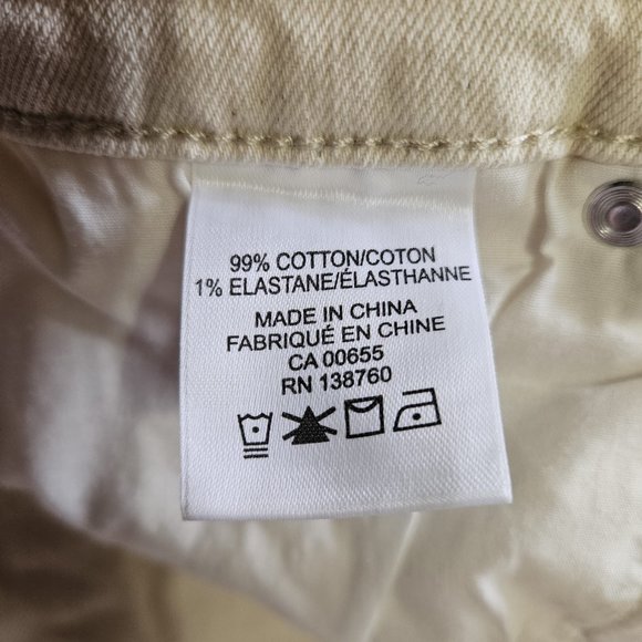 Size 34 Reitmans R Jeans Flare Leg High Rise - Picture 7 of 7